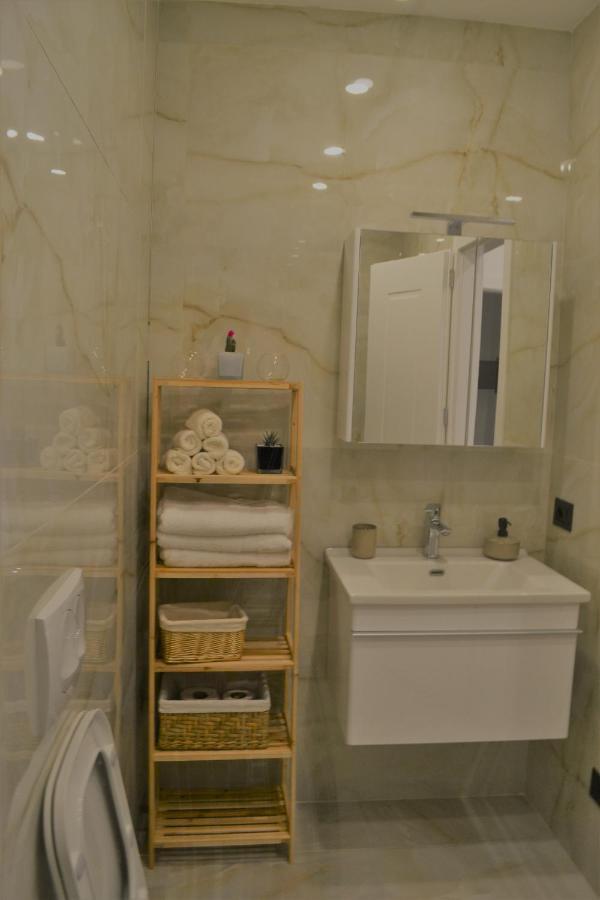 Cozy Central Tirana Apartments 외부 사진